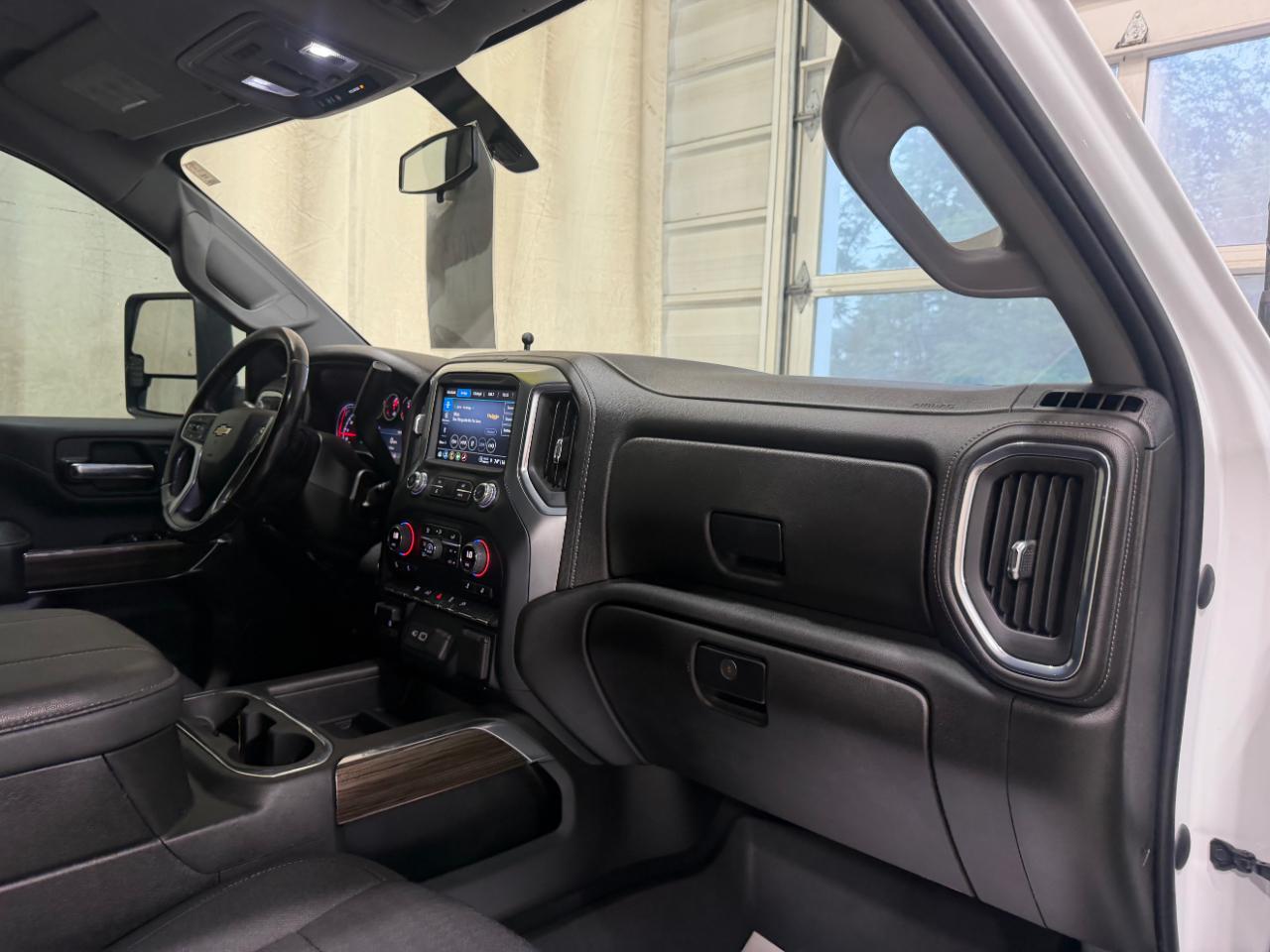 Chevrolet Silverado 2500HD 4WD Crew Cab 159" LT 2023
