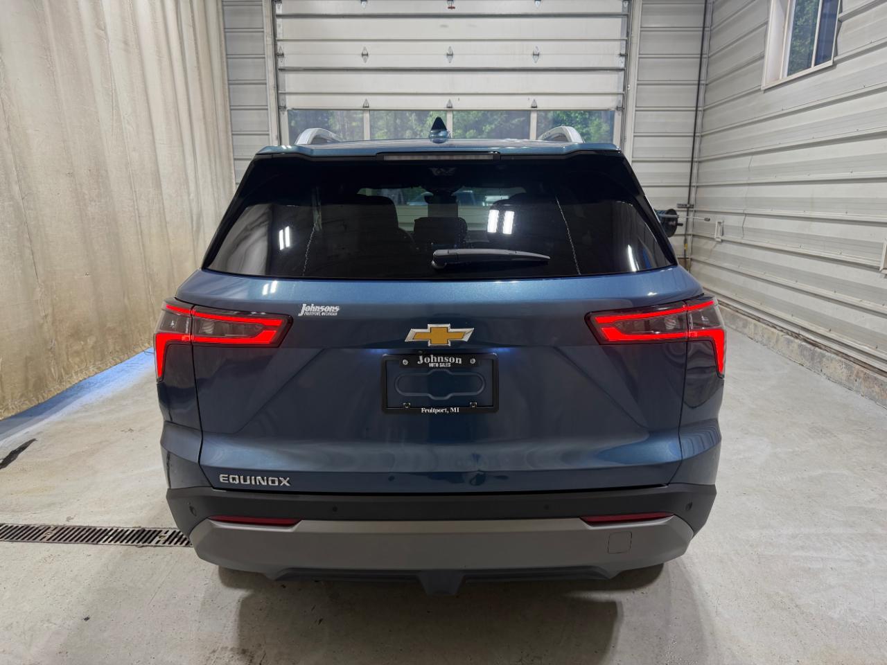 Chevrolet Equinox FWD 4dr LT w/1LT 2025