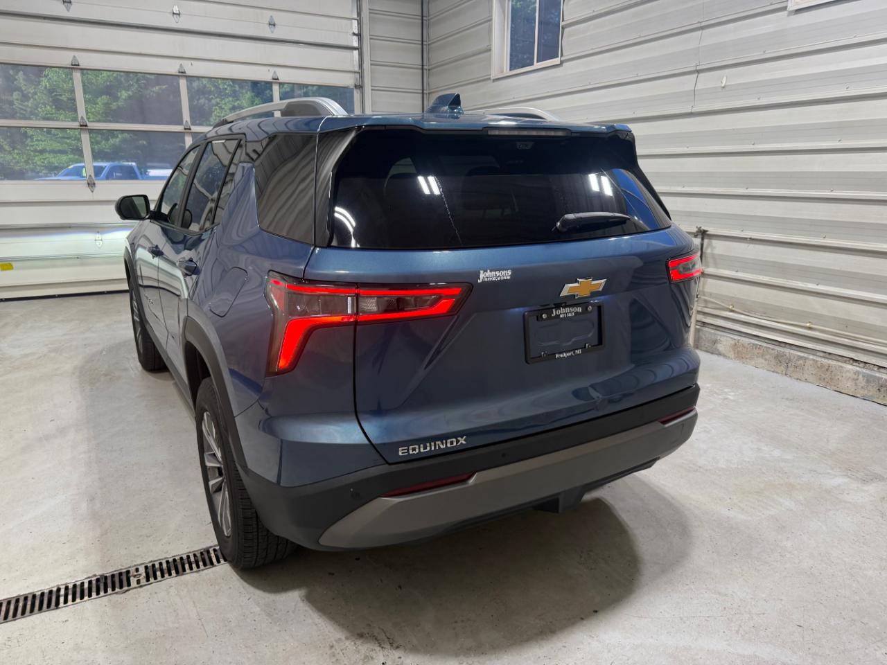 Chevrolet Equinox FWD 4dr LT w/1LT 2025