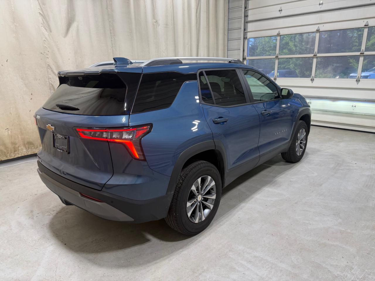 Chevrolet Equinox FWD 4dr LT w/1LT 2025