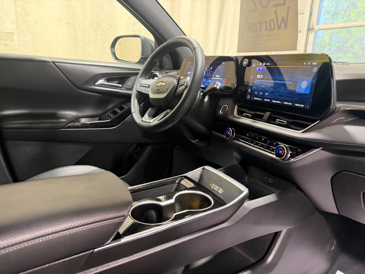 Chevrolet Equinox FWD 4dr LT w/1LT 2025