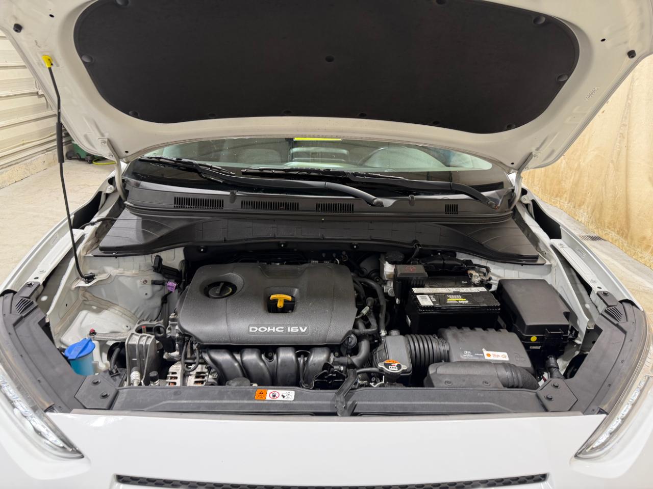 Hyundai Kona SEL Auto FWD 2021