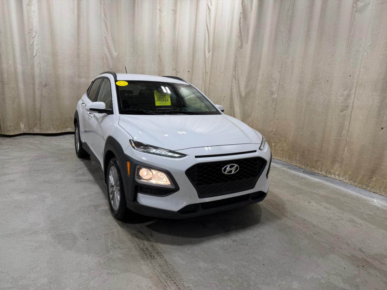 Hyundai Kona SEL Auto FWD 2021