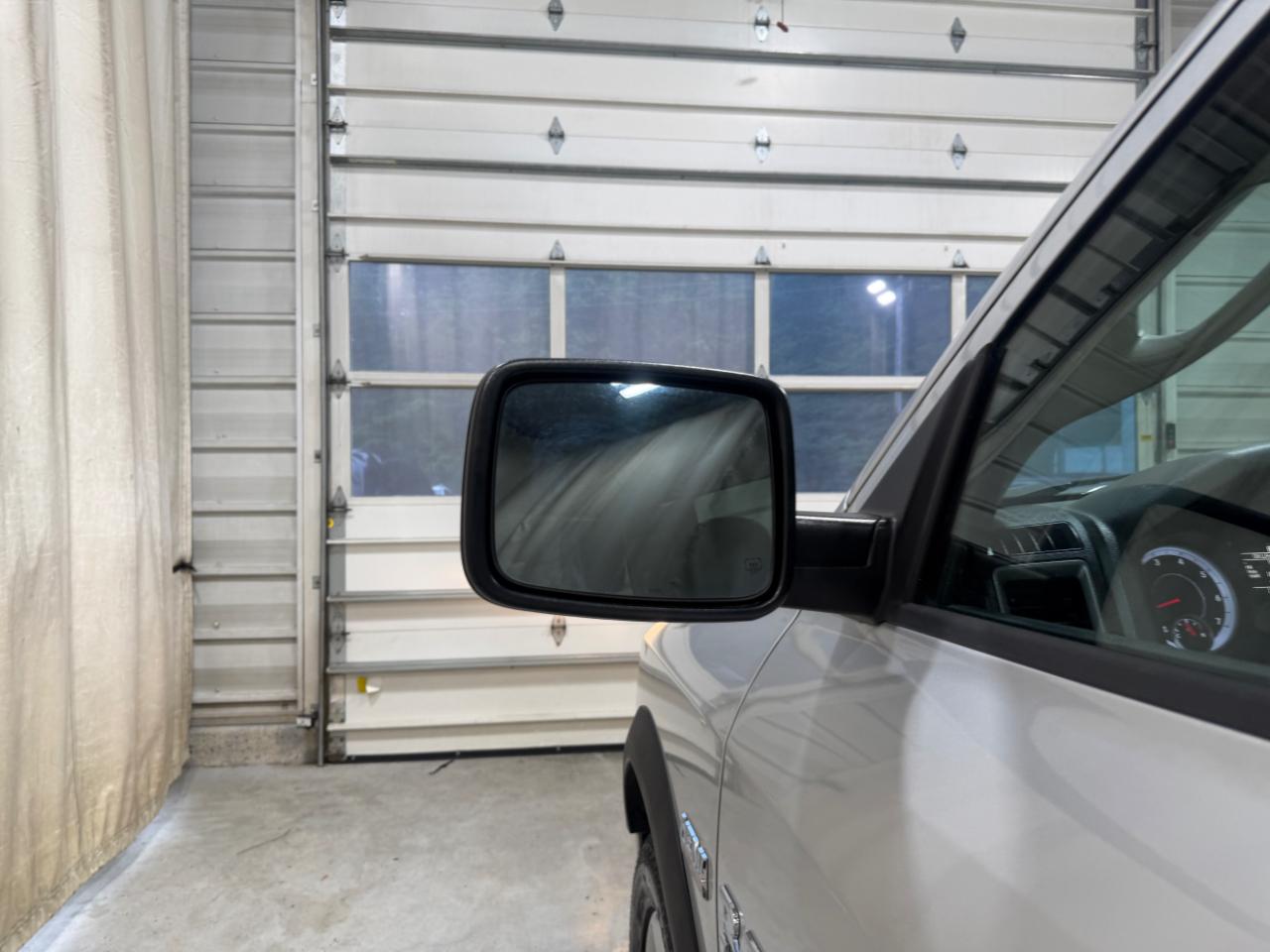 RAM 1500 4WD Quad Cab 140.5" Express 2013