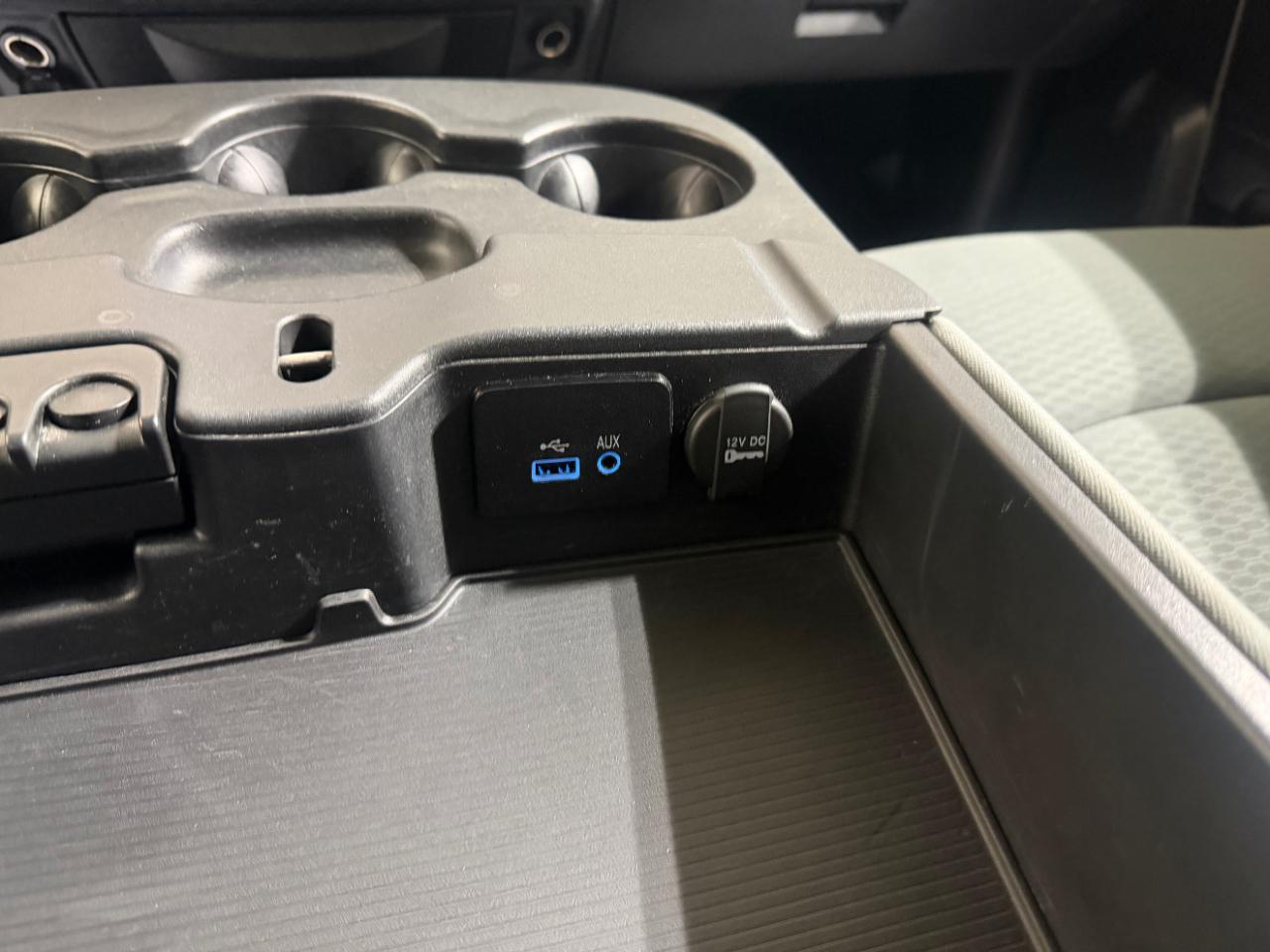 RAM 1500 4WD Quad Cab 140.5" Express 2013