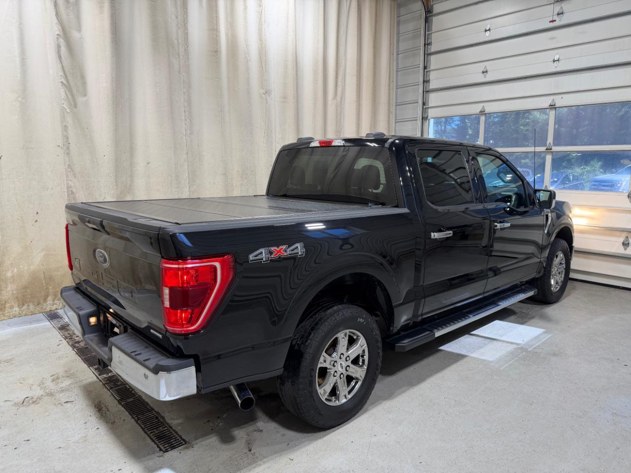 Ford F-150 XLT SuperCrew 5.5-ft. Bed 4WD 2021