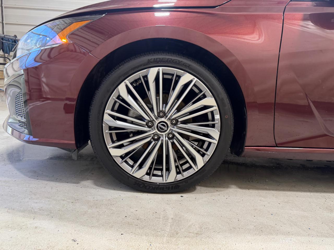 Nissan Altima 2.5 SL Sedan 2024