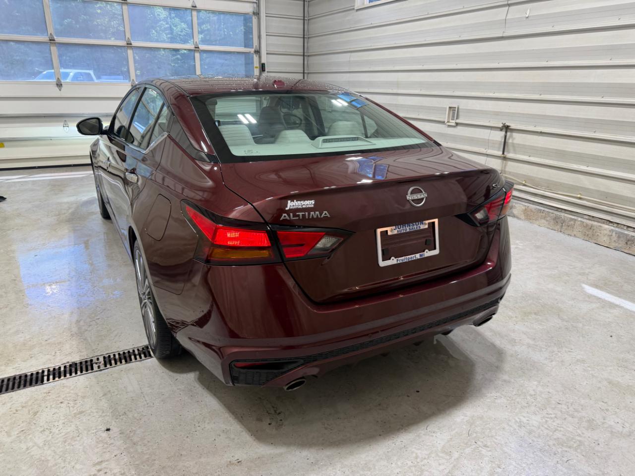 Nissan Altima 2.5 SL Sedan 2024