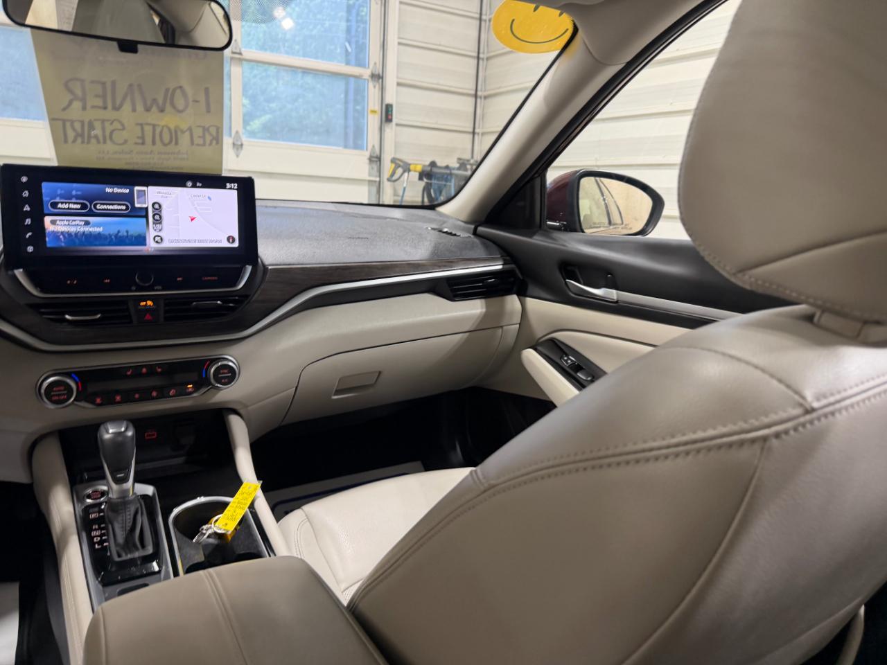 Nissan Altima 2.5 SL Sedan 2024