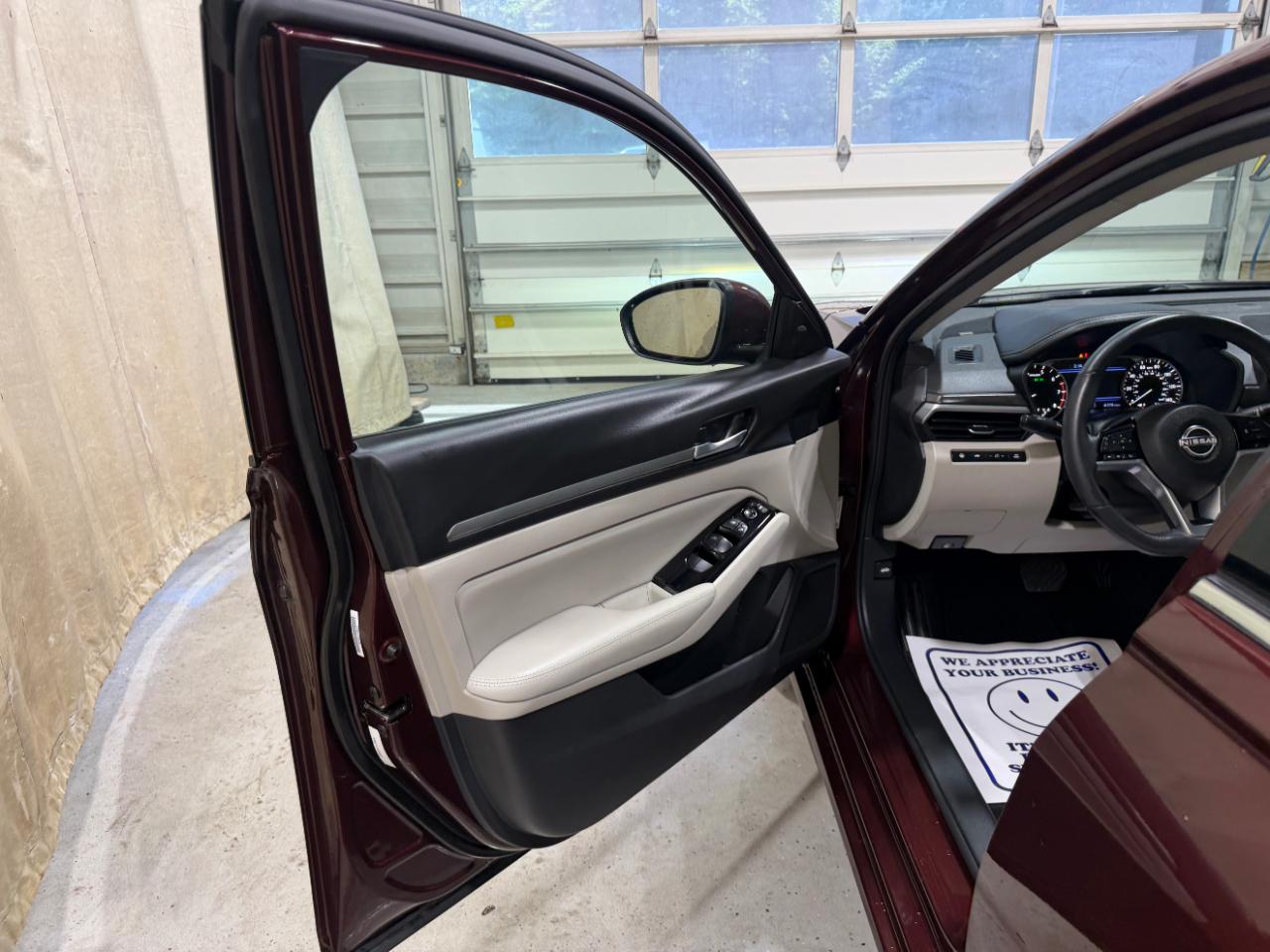 Nissan Altima 2.5 SL Sedan 2024