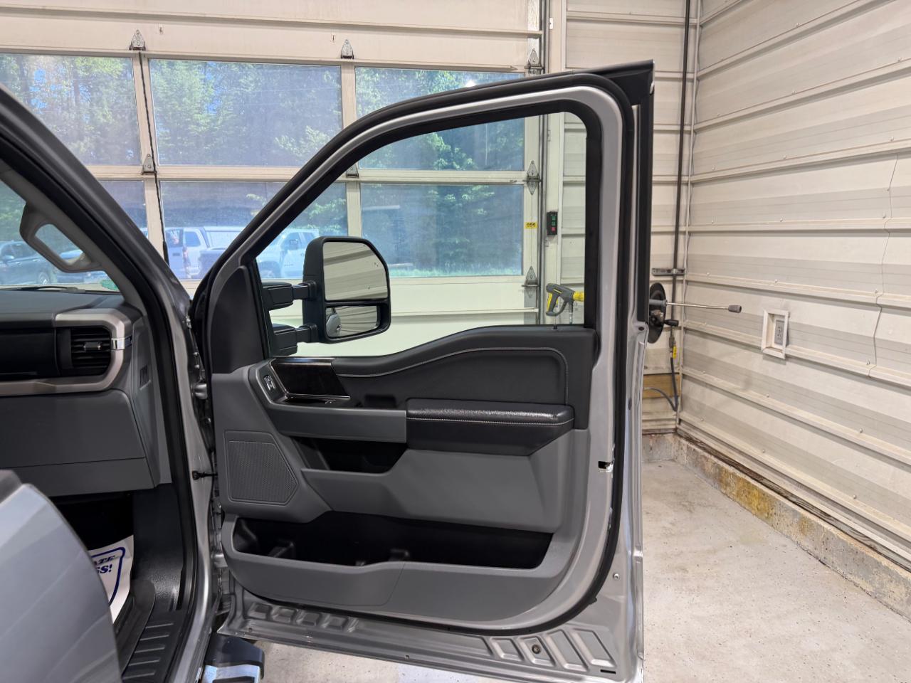 Ford F-150 XLT 4WD SuperCrew 6.5' Box 2023
