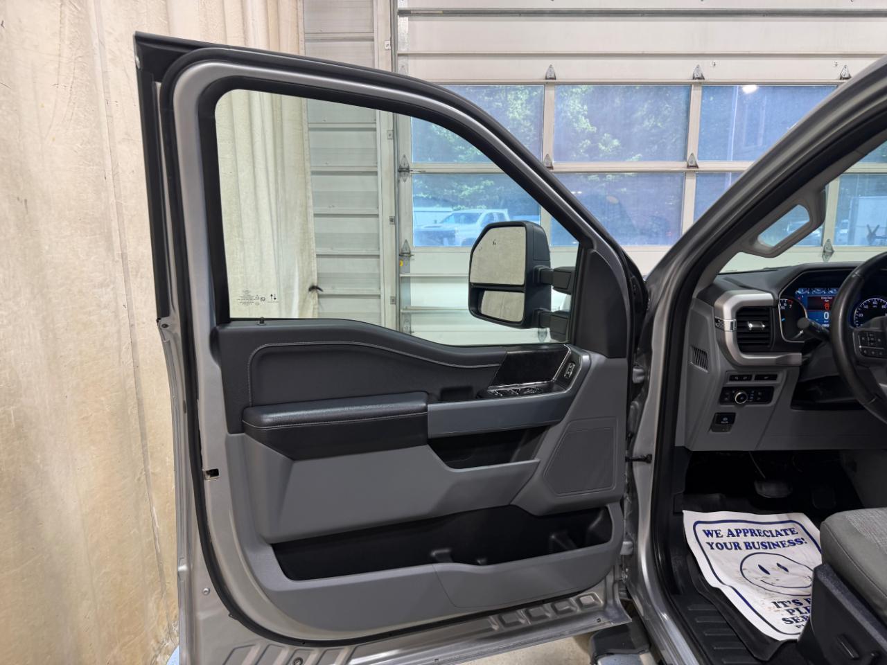 Ford F-150 XLT 4WD SuperCrew 6.5' Box 2023