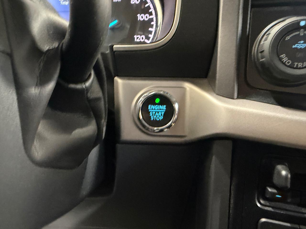 Ford F-150 XLT 4WD SuperCrew 6.5' Box 2023