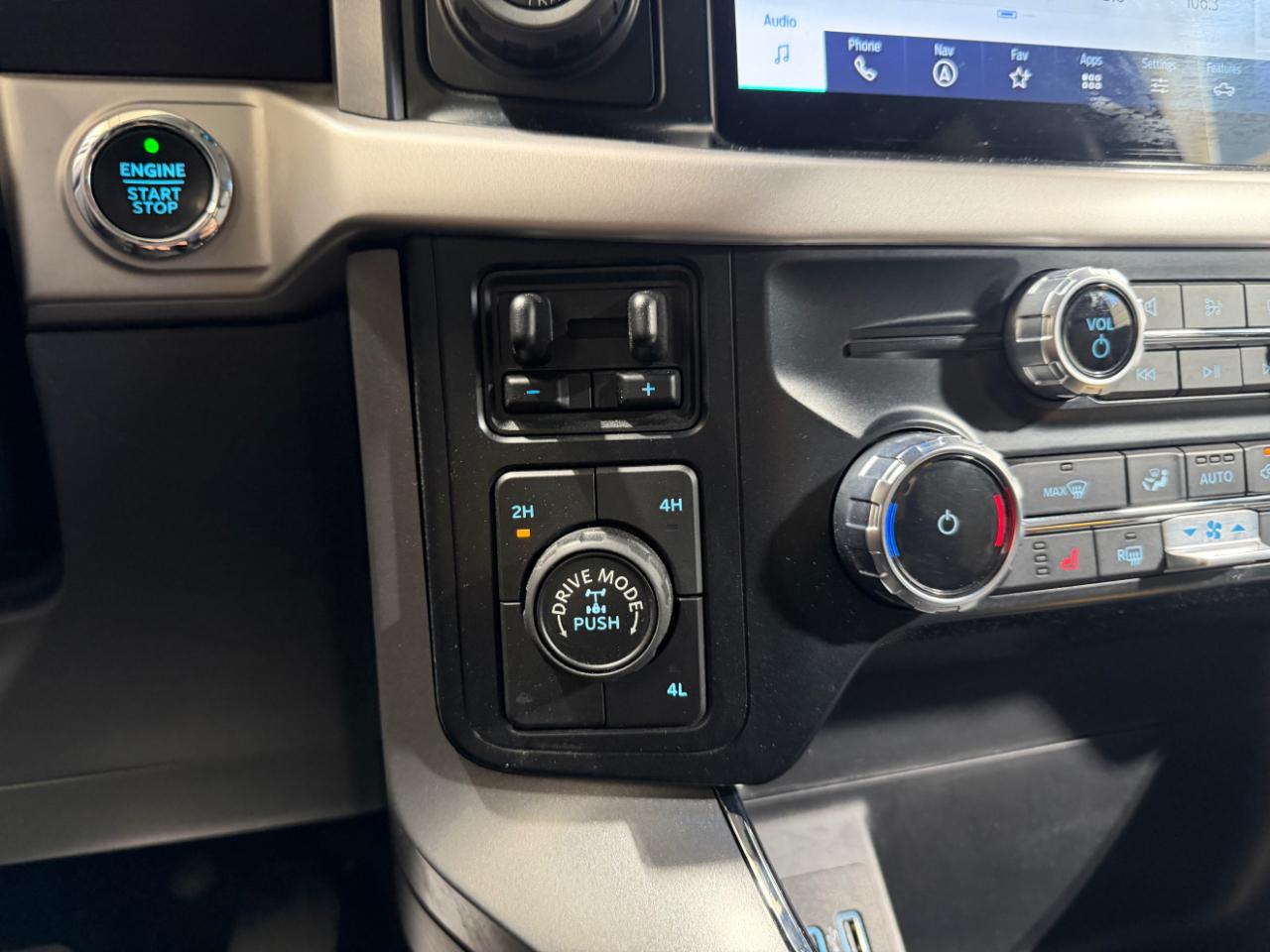Ford F-150 XLT 4WD SuperCrew 6.5' Box 2023