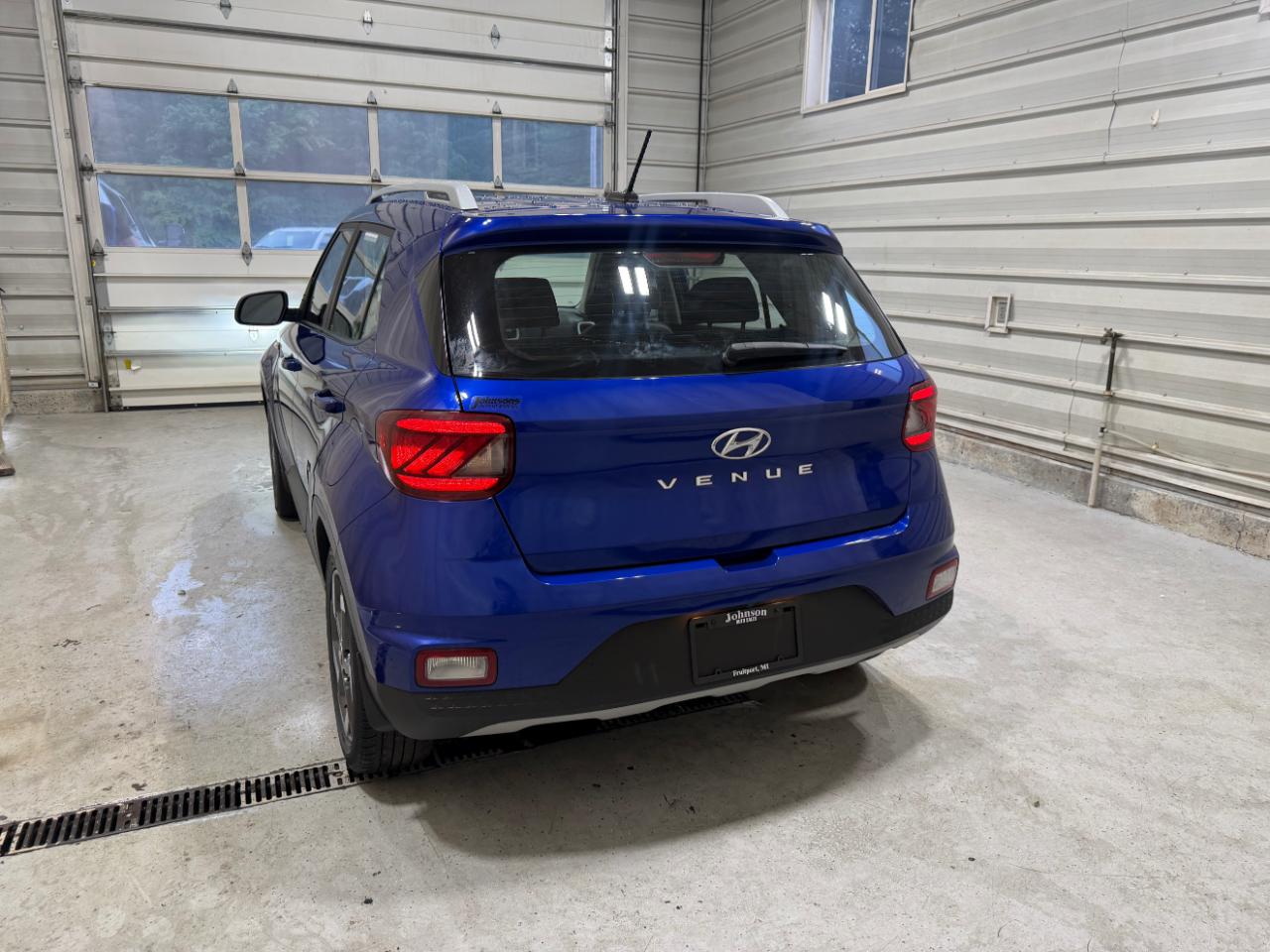 Hyundai Venue Limited IVT 2023