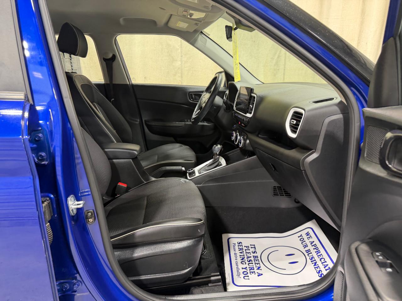 Hyundai Venue Limited IVT 2023