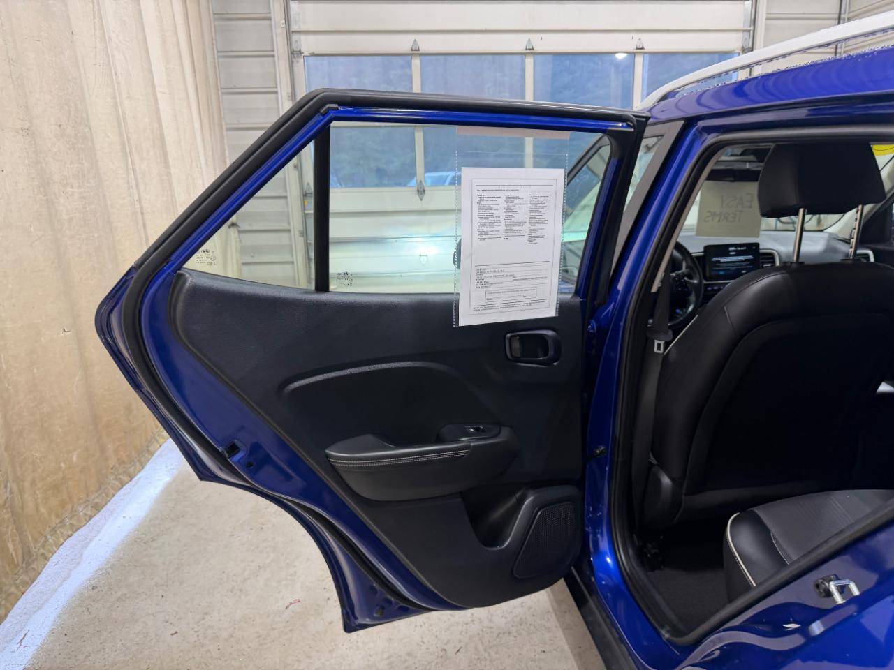 Hyundai Venue Limited IVT 2023
