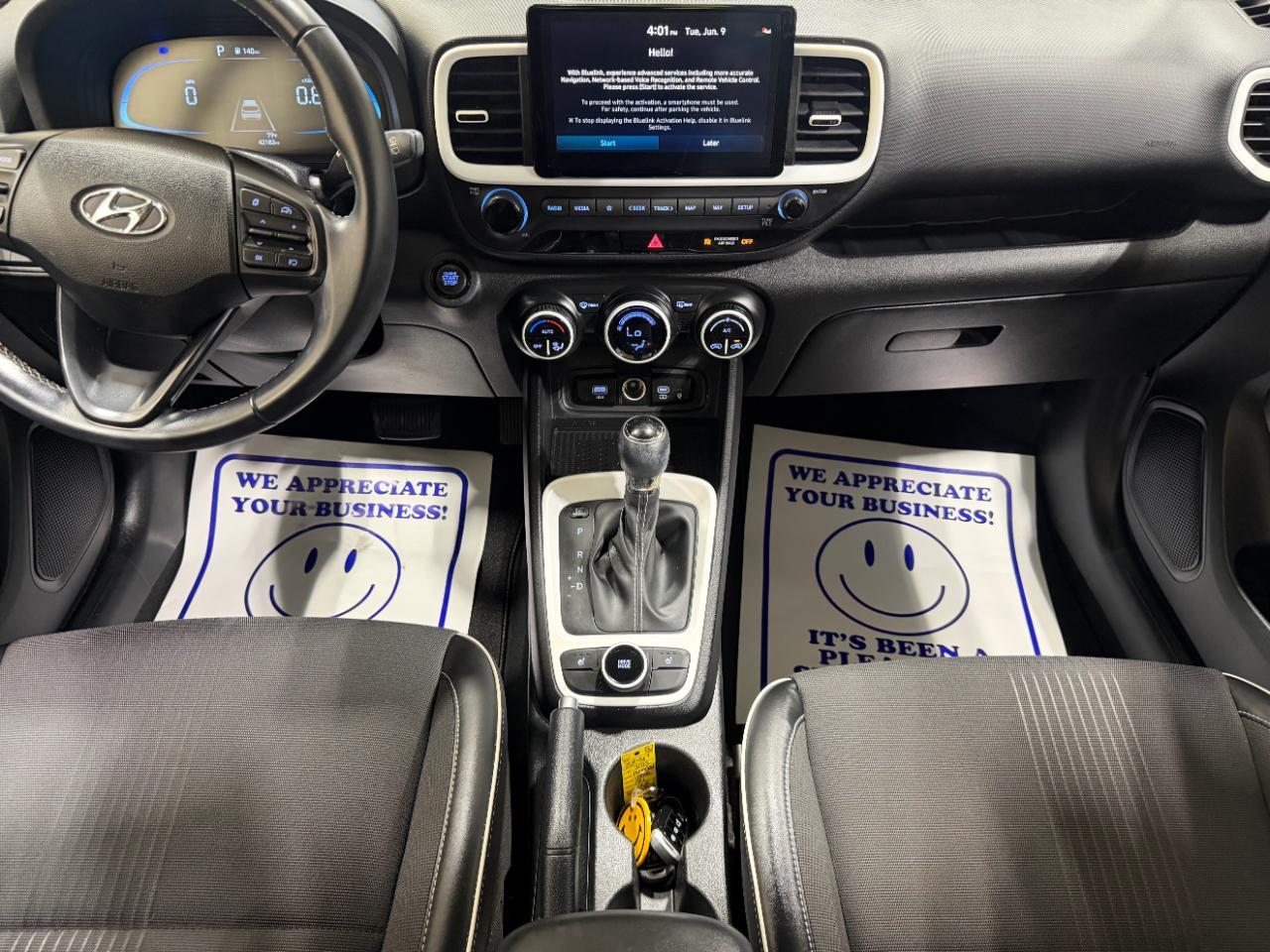 Hyundai Venue Limited IVT 2023