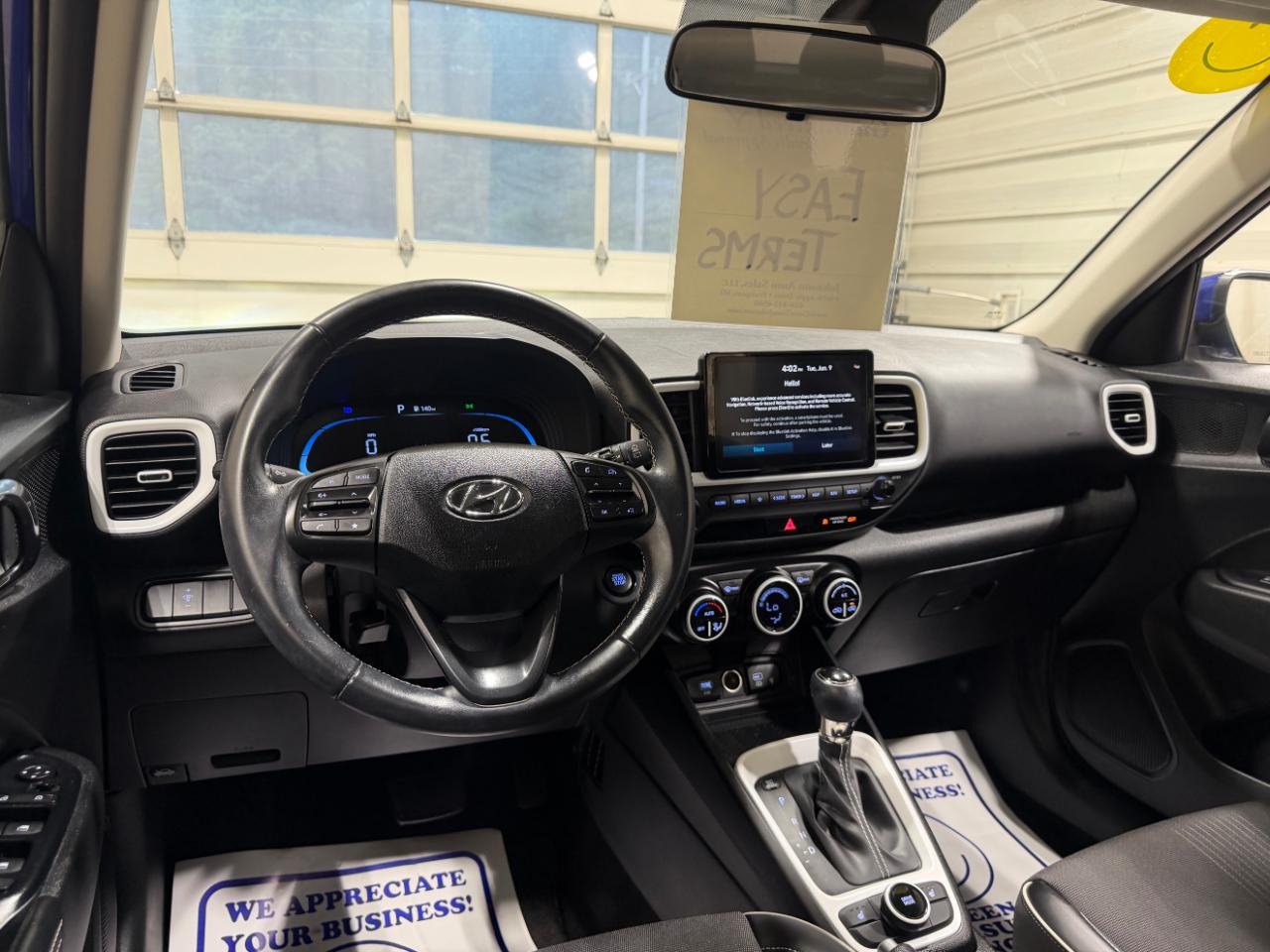 Hyundai Venue Limited IVT 2023