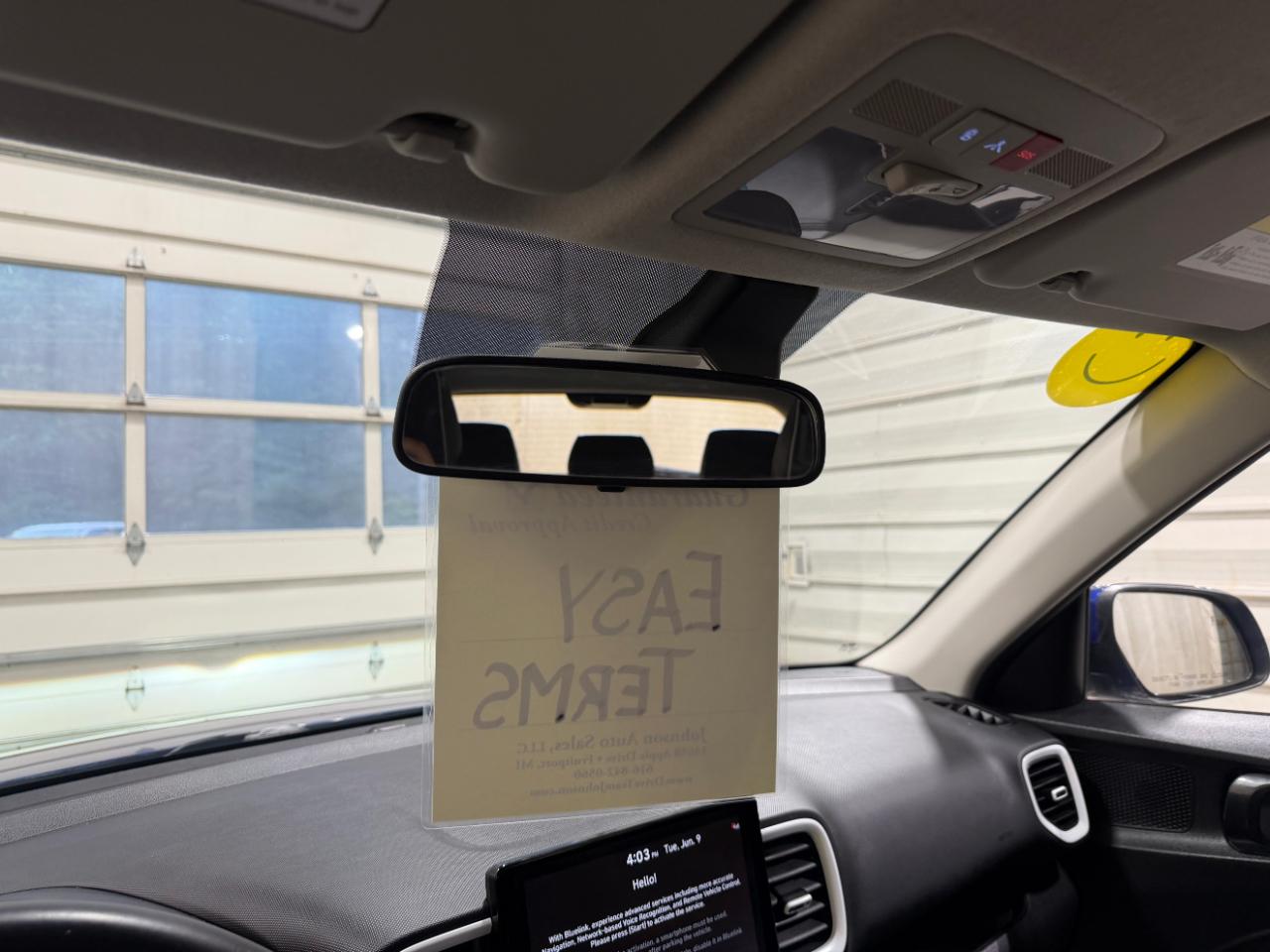 Hyundai Venue Limited IVT 2023