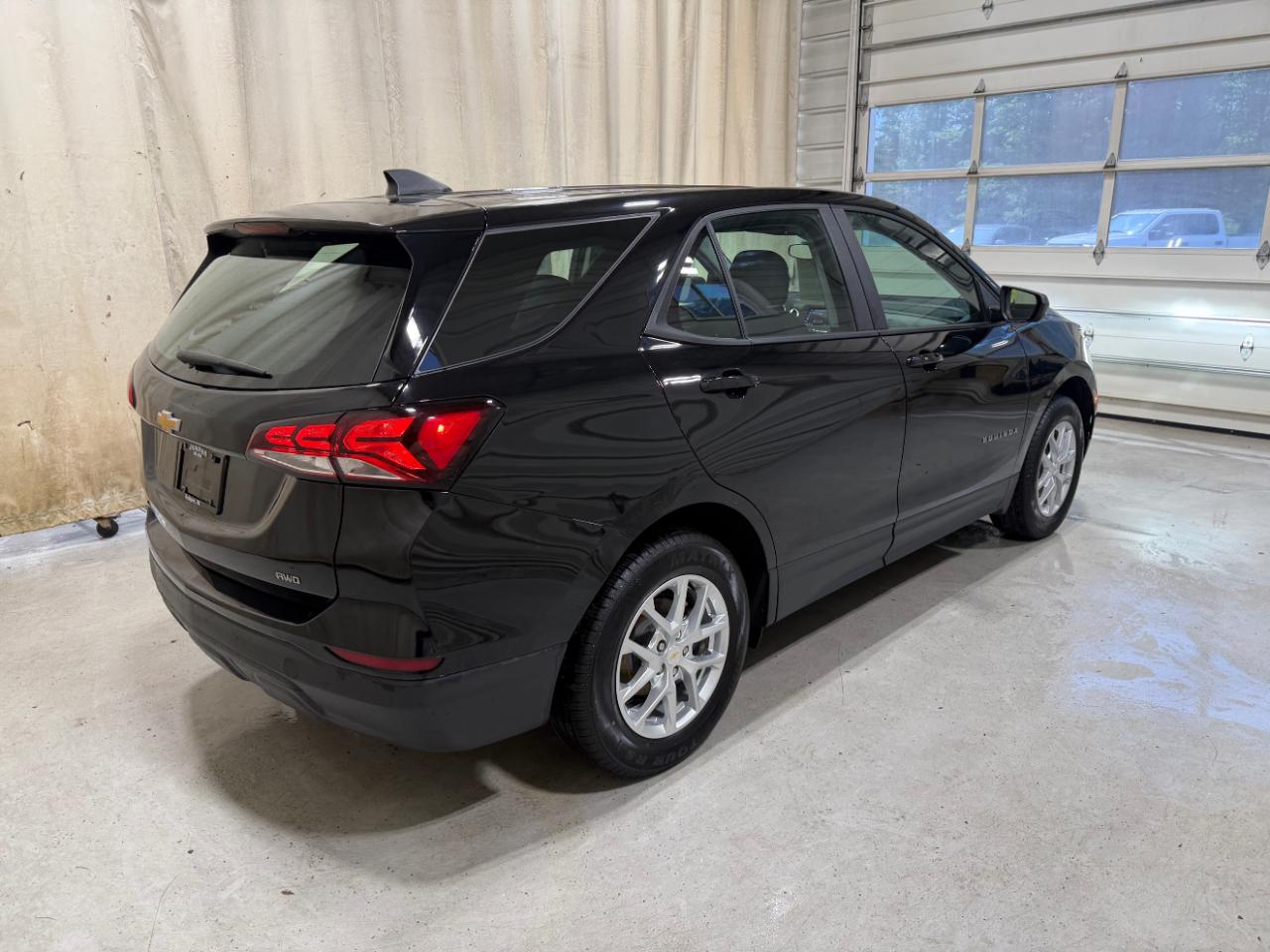 Chevrolet Equinox AWD 4dr LS w/1LS 2024