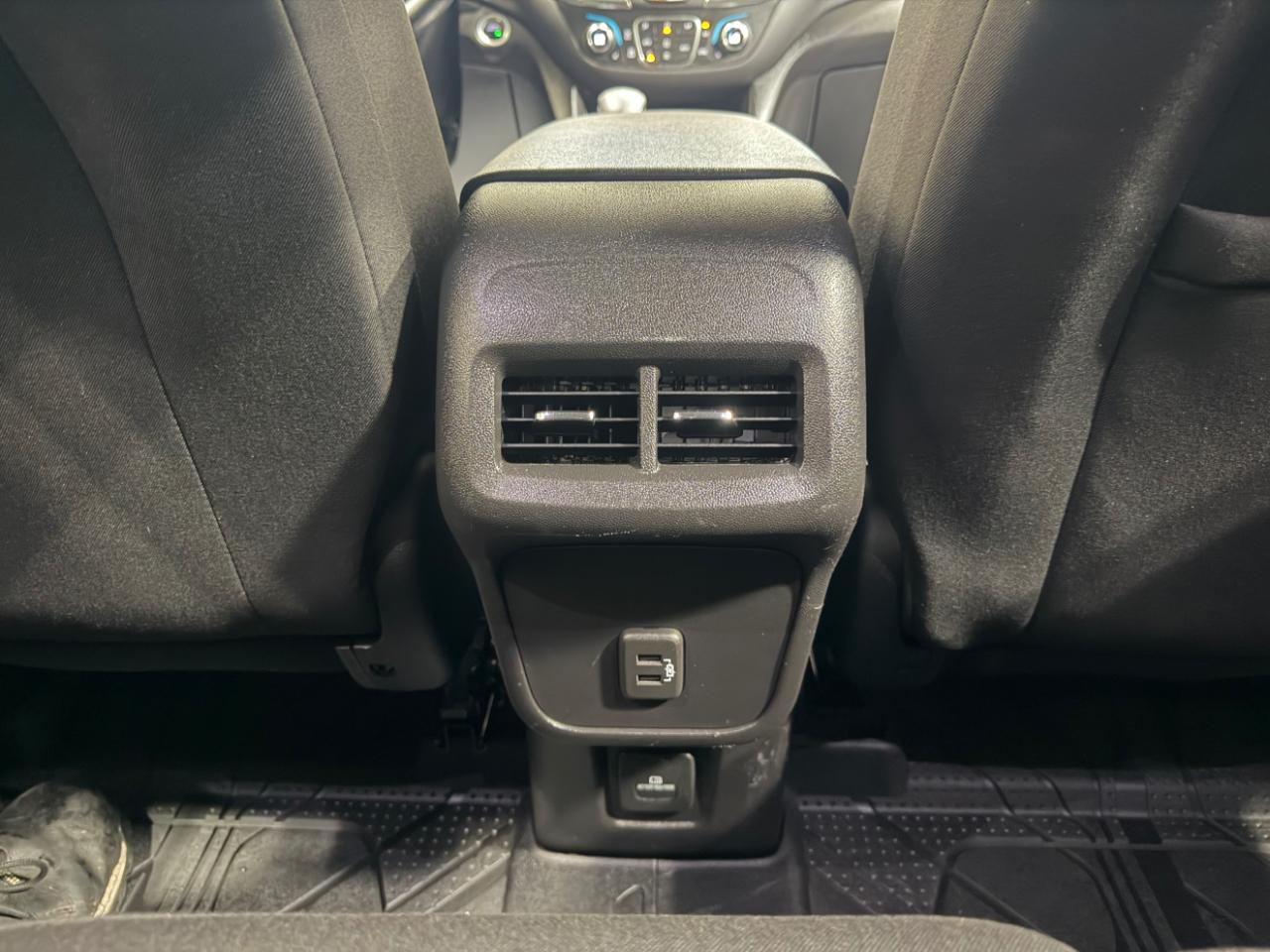 Chevrolet Equinox AWD 4dr LT w/1LT 2024