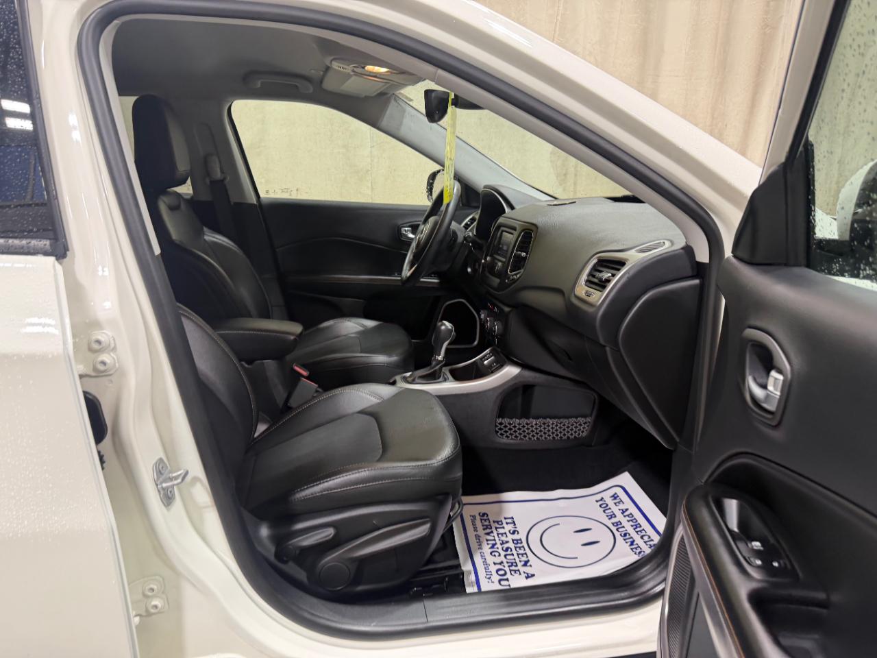 Jeep Compass Latitude FWD 2018