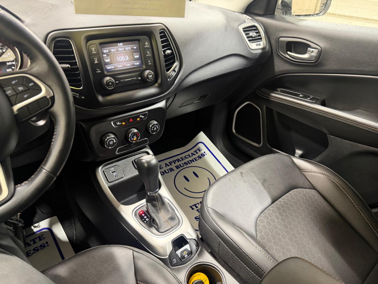 Jeep Compass Latitude FWD 2018