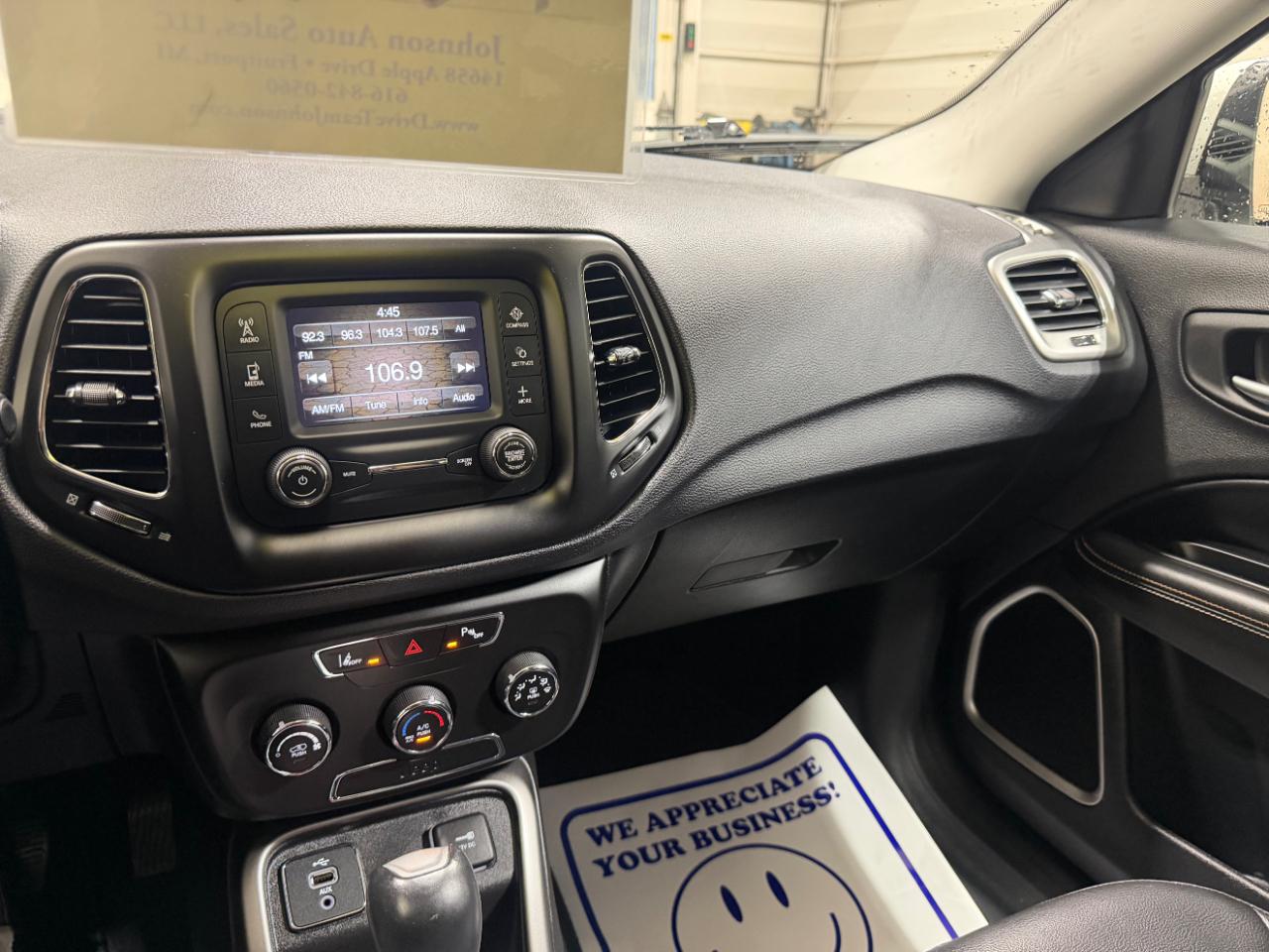Jeep Compass Latitude FWD 2018