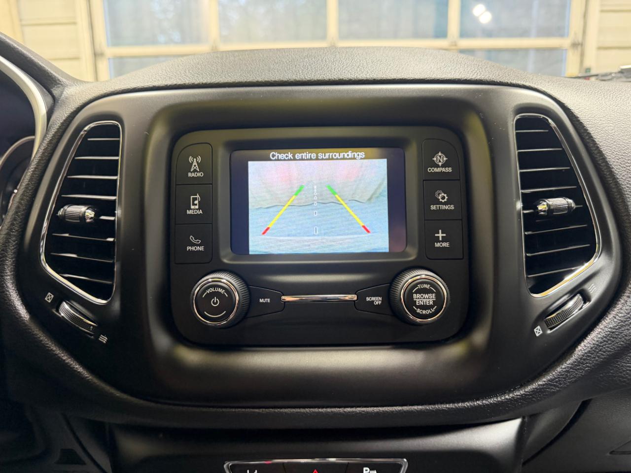 Jeep Compass Latitude FWD 2018