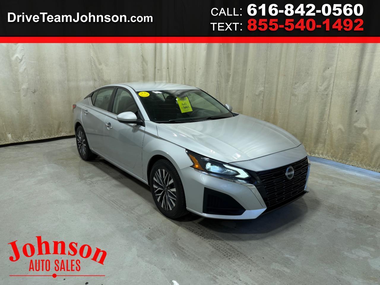 Nissan Altima 2.5 SV AWD Sedan 2023