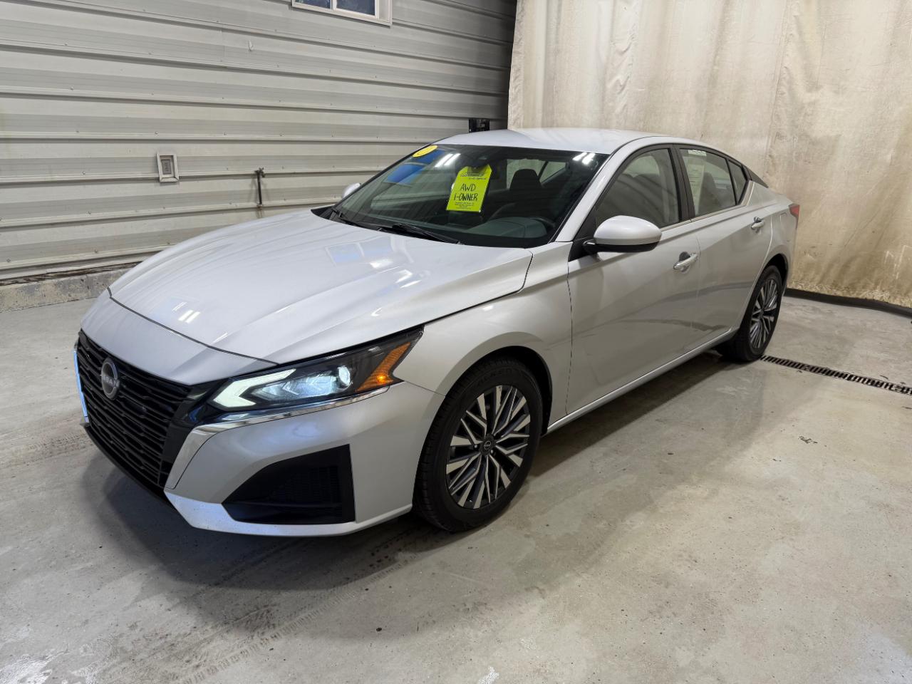Nissan Altima 2.5 SV AWD Sedan 2023
