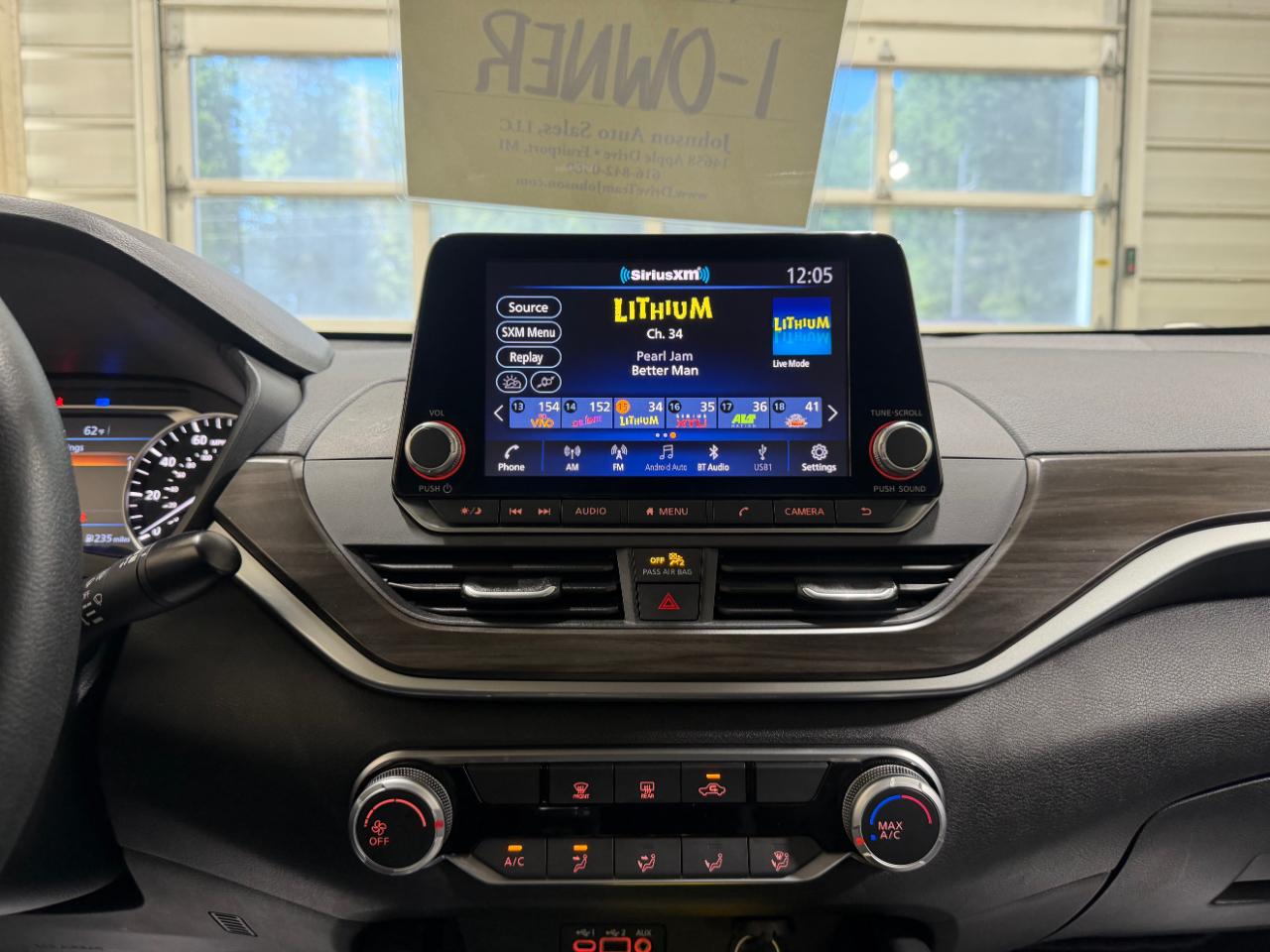 Nissan Altima 2.5 SV AWD Sedan 2023