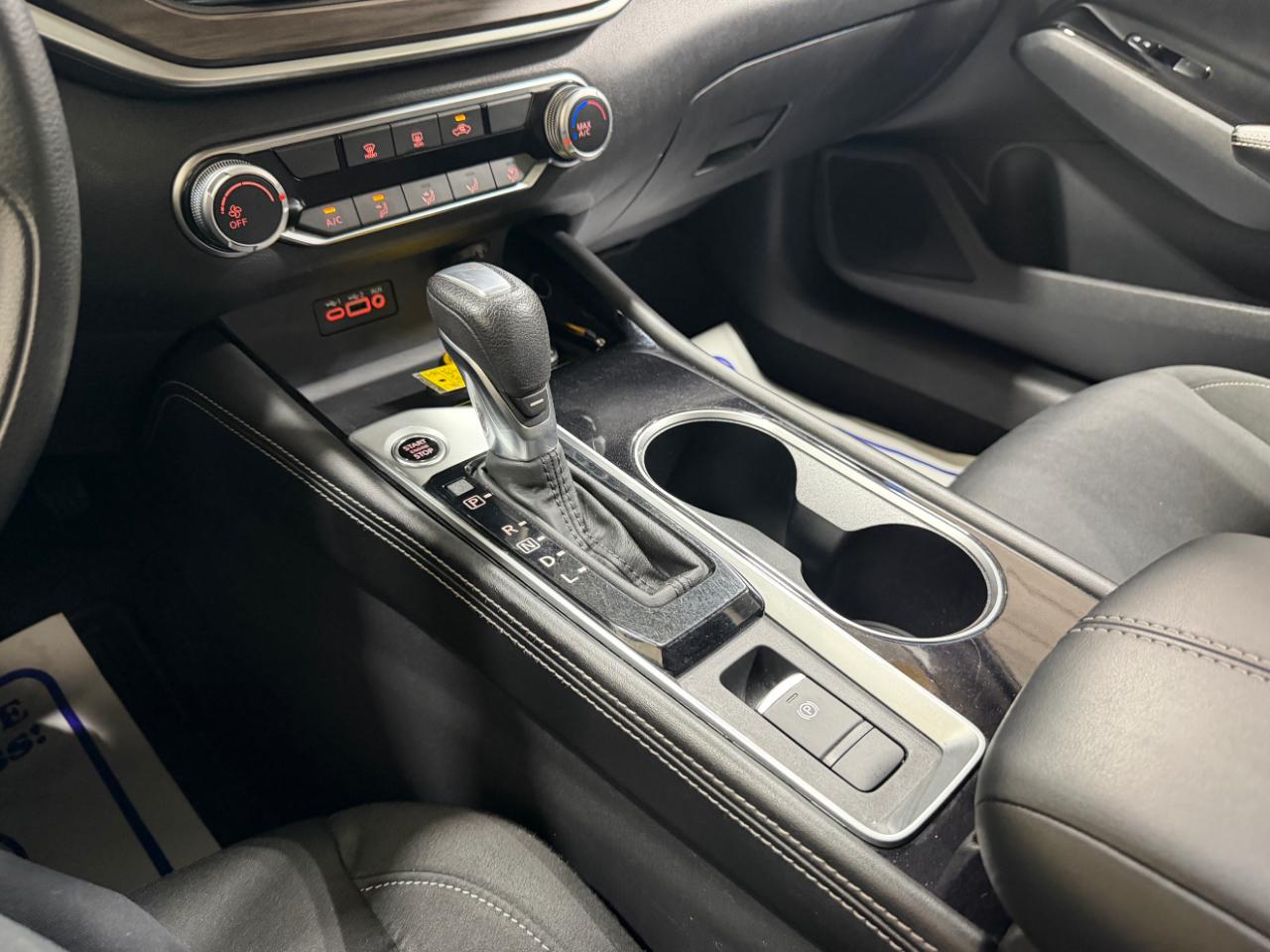 Nissan Altima 2.5 SV AWD Sedan 2023