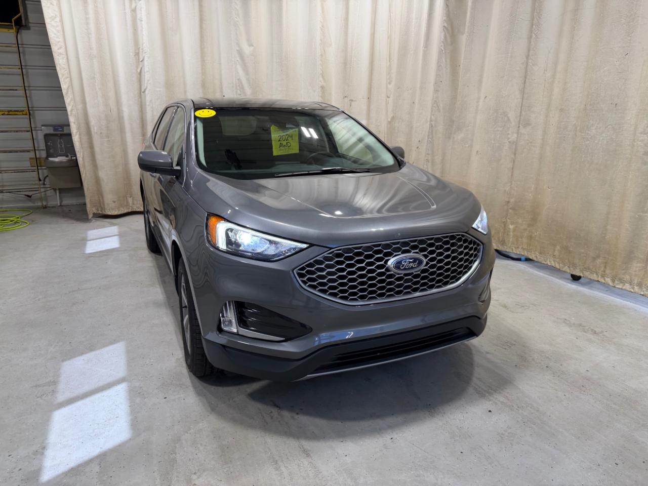 Ford Edge SEL AWD 2024