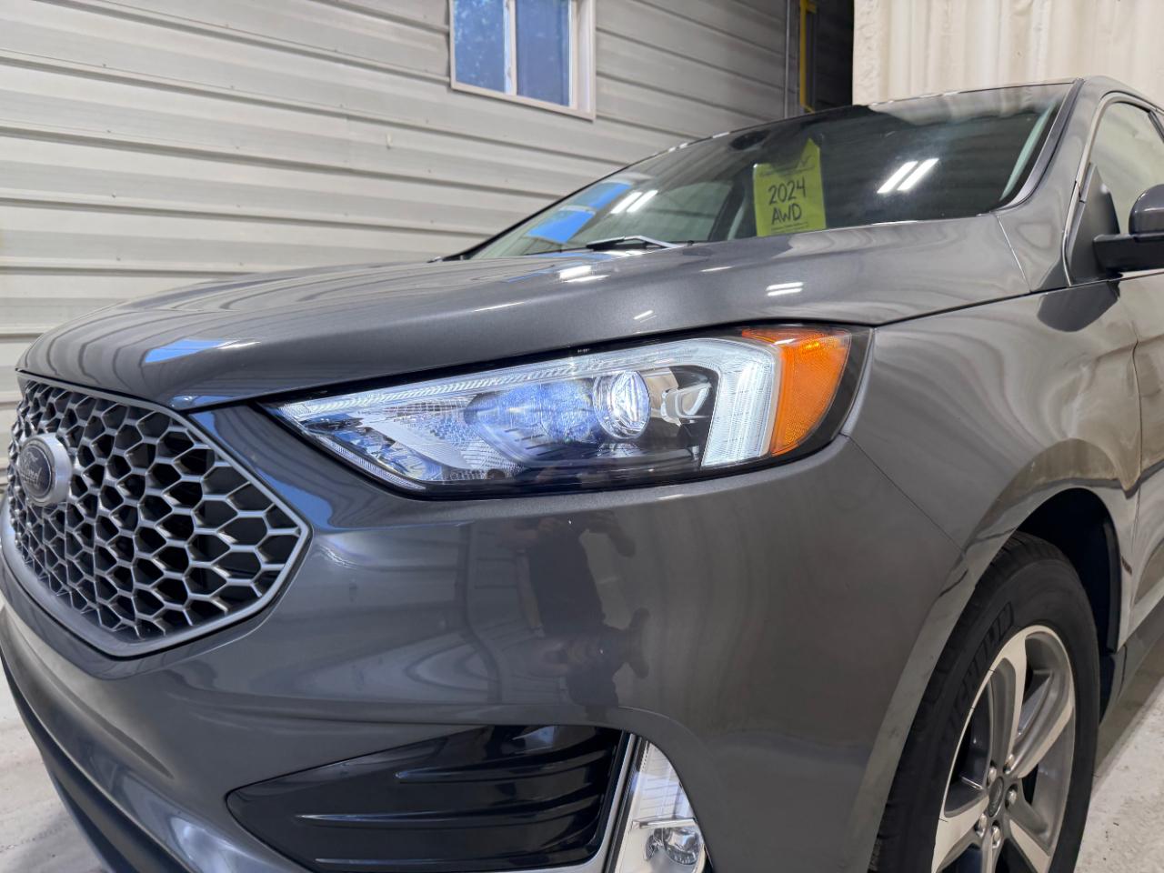 Ford Edge SEL AWD 2024