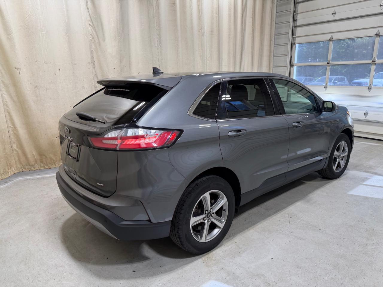Ford Edge SEL AWD 2024