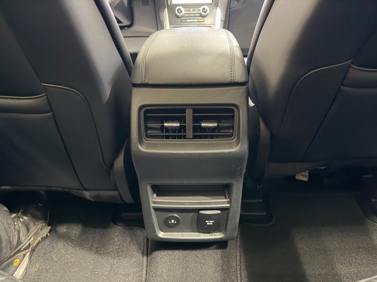 Ford Edge SEL AWD 2024