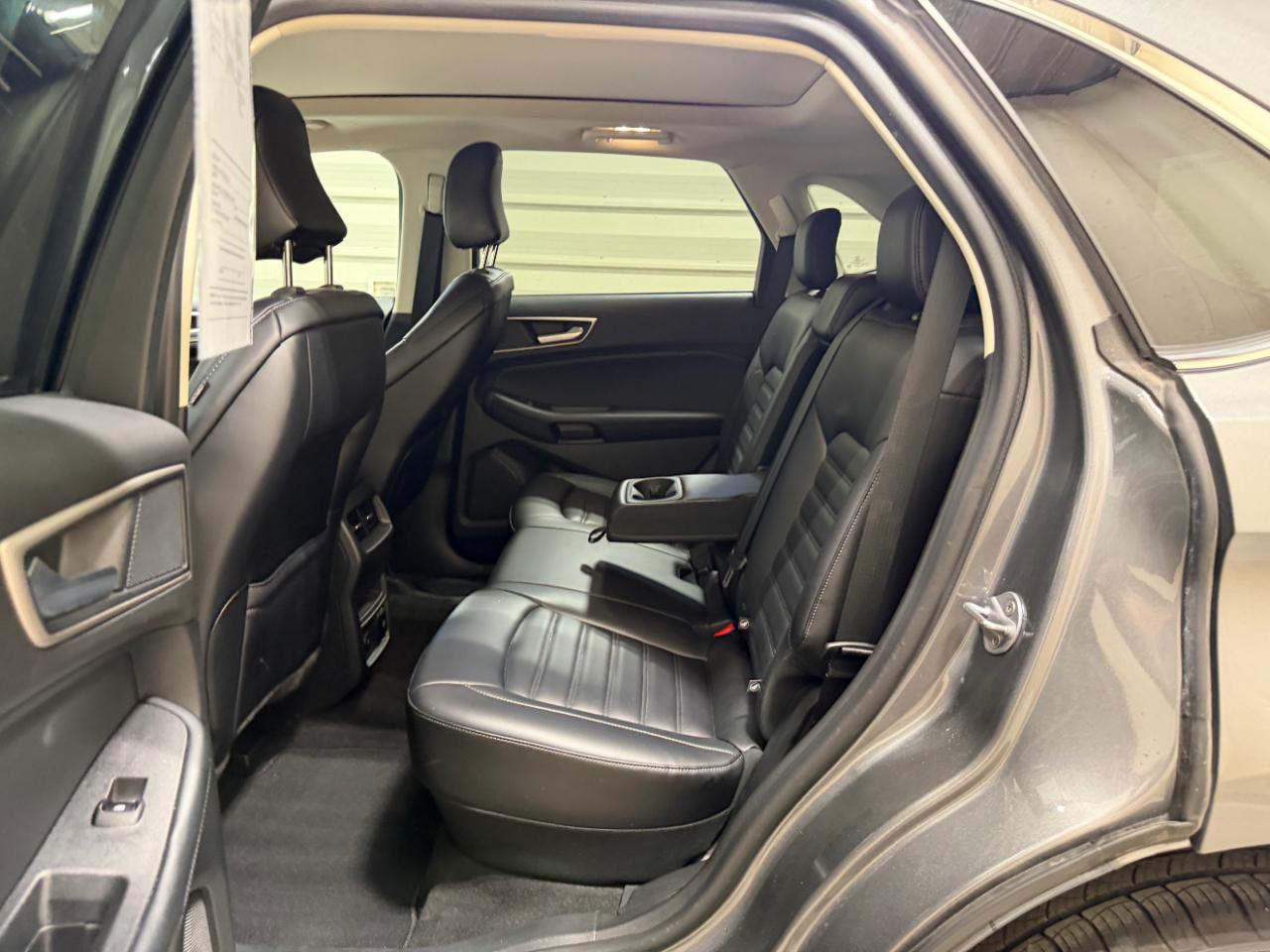 Ford Edge SEL AWD 2024