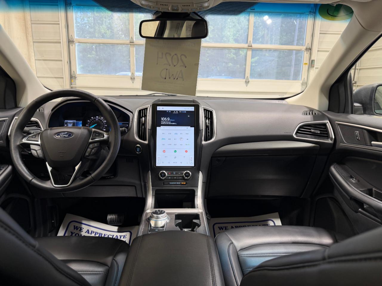 Ford Edge SEL AWD 2024