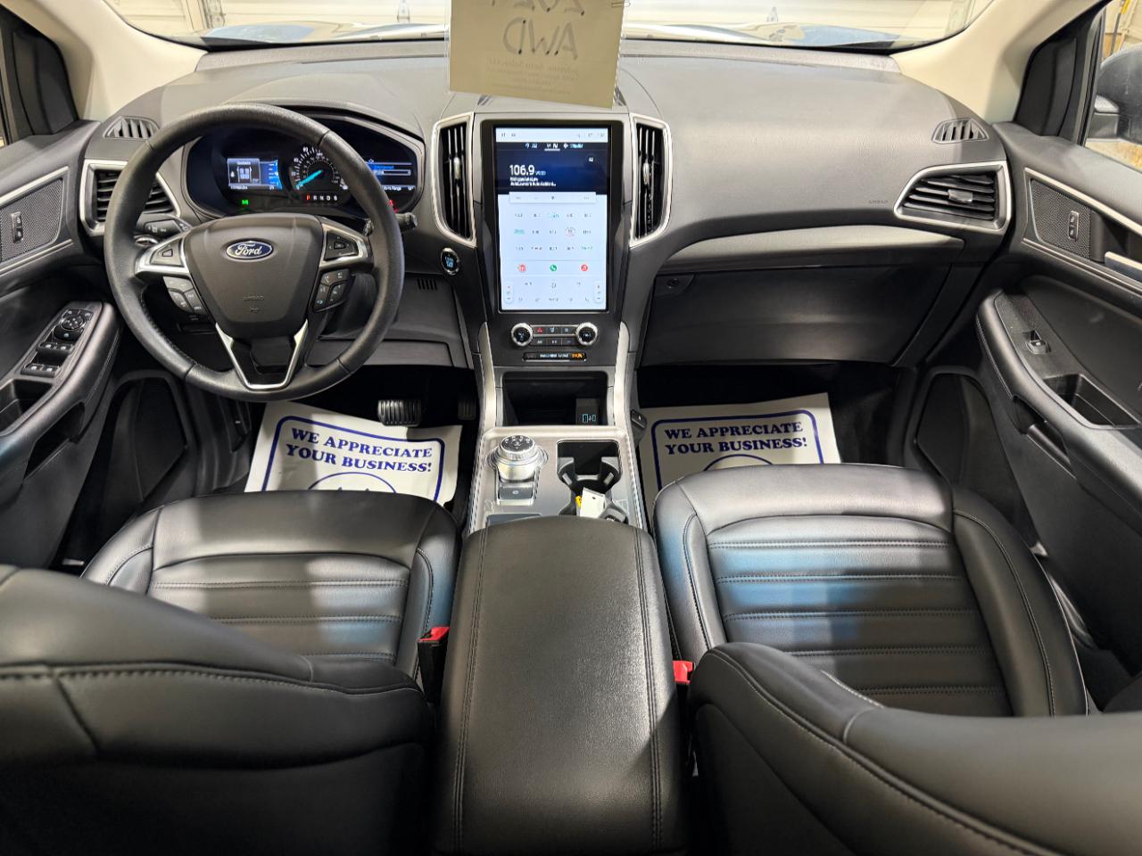 Ford Edge SEL AWD 2024