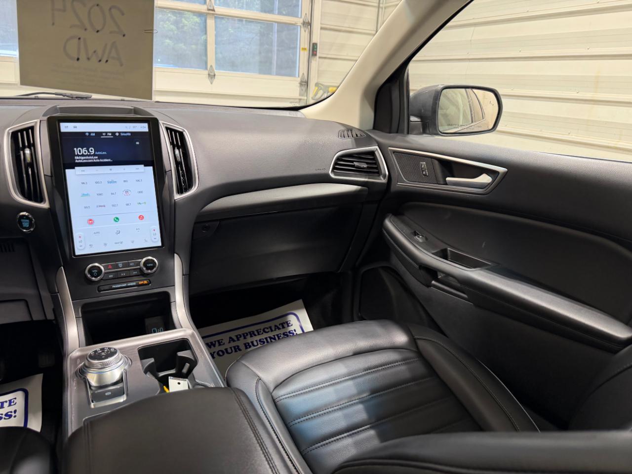 Ford Edge SEL AWD 2024