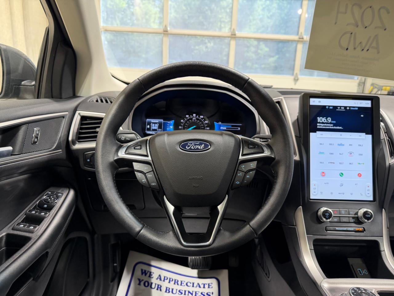 Ford Edge SEL AWD 2024