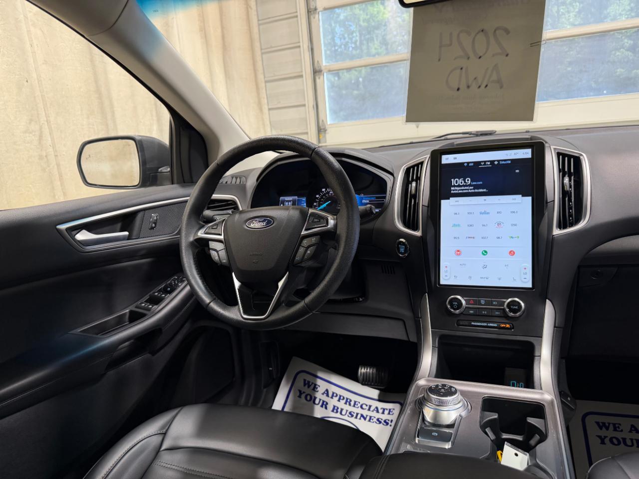 Ford Edge SEL AWD 2024