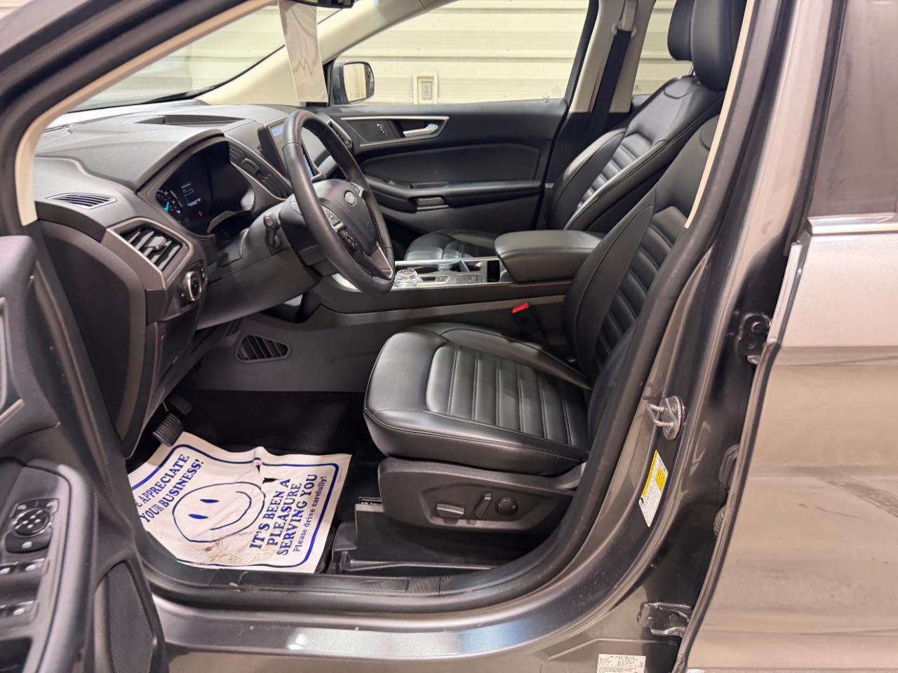 Ford Edge SEL AWD 2024