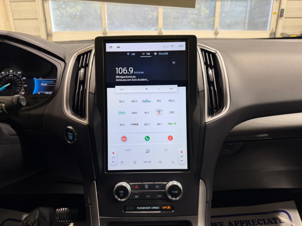 Ford Edge SEL AWD 2024