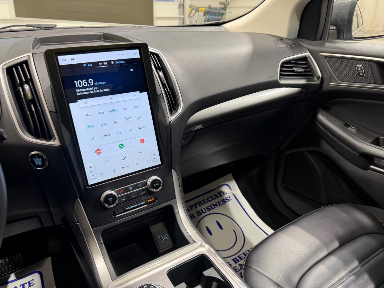Ford Edge SEL AWD 2024