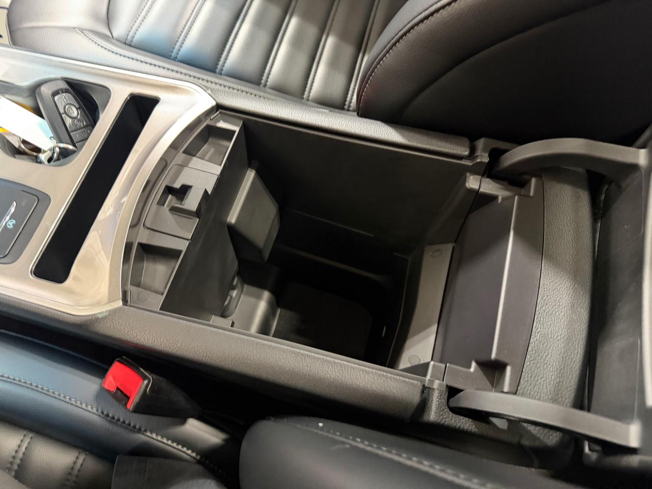 Ford Edge SEL AWD 2024