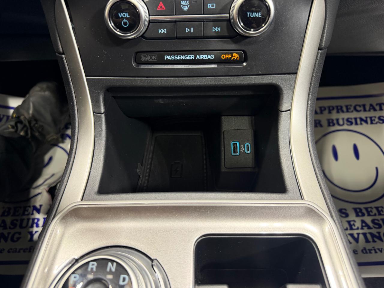 Ford Edge SEL AWD 2024