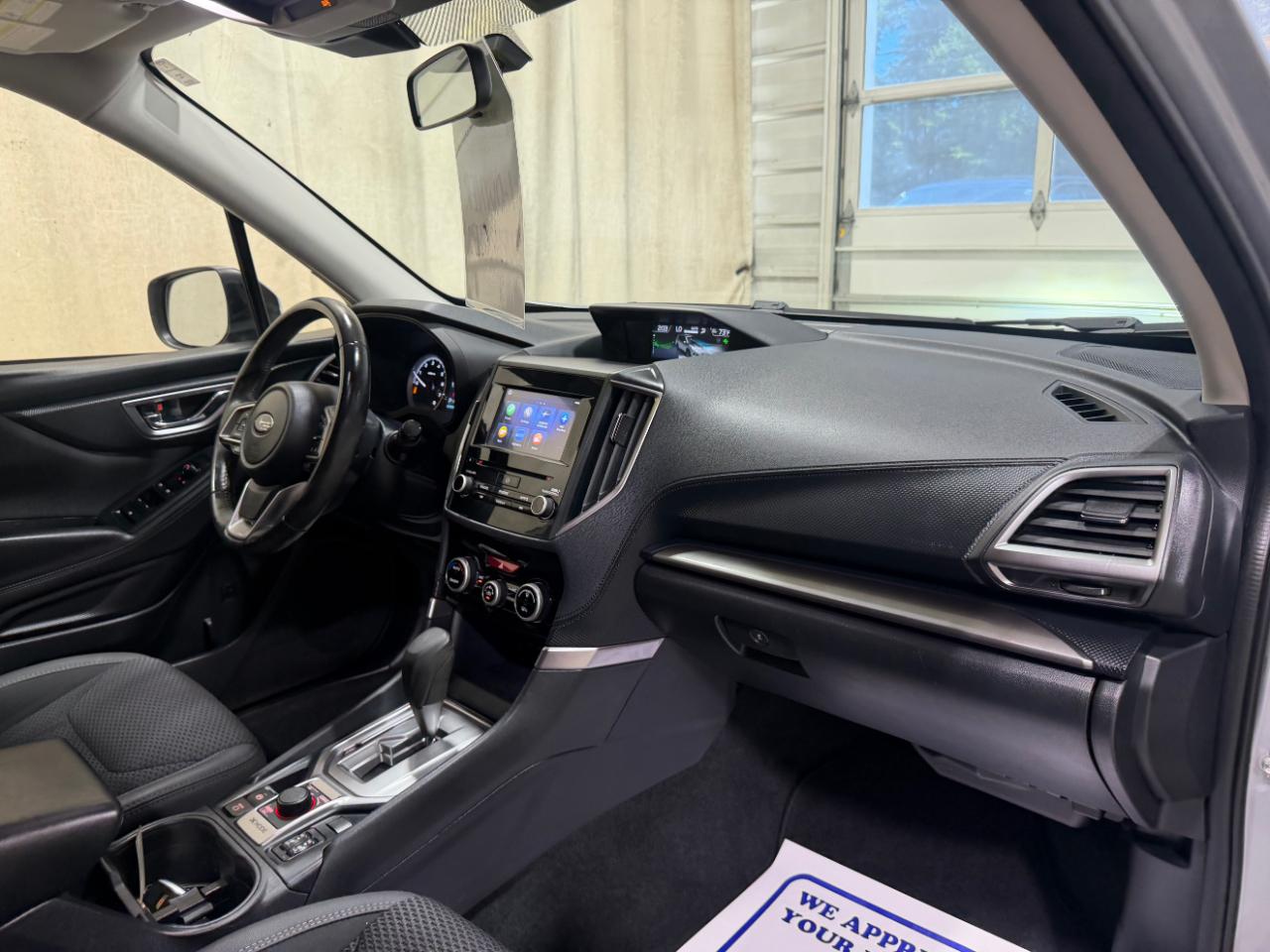 Subaru Forester Premium CVT 2023